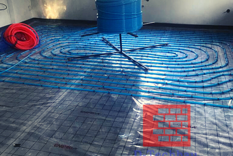 Stavba domu Hainburg, Kulc22 / Nízkoenergetický Rodinný dom v obci Hainburg an der Donau, Rakúsko - video Stavba domu Hainburg, Kulc22 / Nízkoenergetický Rodinný dom v obci Hainburg an der Donau, Rakúsko - video