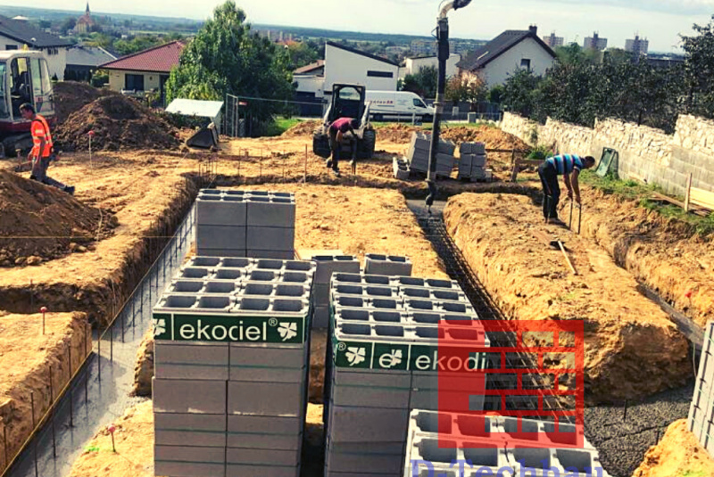  Stavba domu Stupava, Hamm22, Slovensko / Nízkoenergetický Rodinný dom s garážou v obci Stupava, Slovensko - video