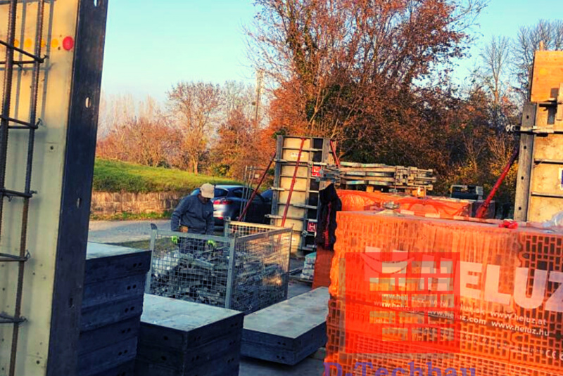 Stavba domu Wolfstahl, Kace22, Rakúsko / Stavba rodinného domu v obci Wolfstahl, Rakúsko - video Stavba domu Wolfstahl, Kace22, Rakúsko / Stavba rodinného domu v obci Wolfstahl, Rakúsko - video