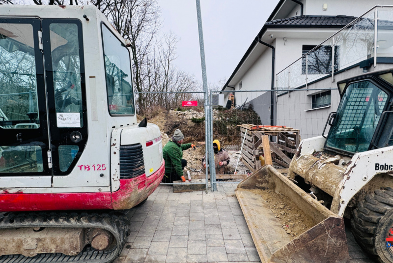 Stavebný denník - zoznam / Pracovný týždeň: Policajné Škodovečky, rekuperácia a aktuálne realizácie - foto Stavebný denník - zoznam / Pracovný týždeň: Policajné Škodovečky, rekuperácia a aktuálne realizácie - foto
