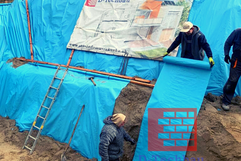 Stavba domu Hainburg, Kulc22 / Nízkoenergetický Rodinný dom v obci Hainburg an der Donau, Rakúsko - video Stavba domu Hainburg, Kulc22 / Nízkoenergetický Rodinný dom v obci Hainburg an der Donau, Rakúsko - video