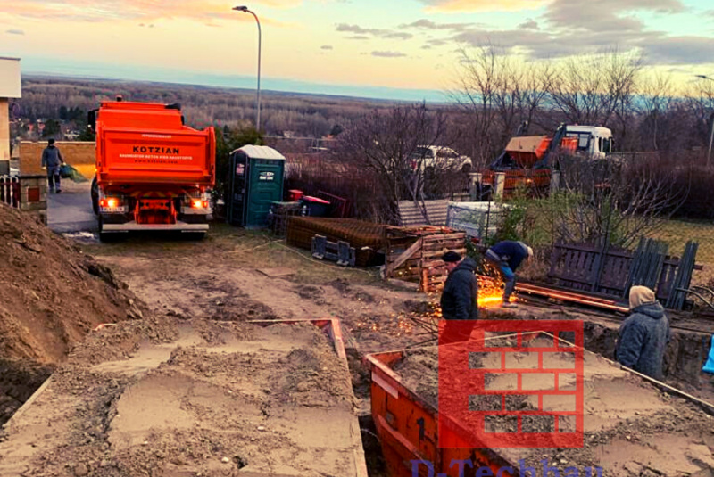 Stavba domu Hainburg, Kulc22 / Nízkoenergetický Rodinný dom v obci Hainburg an der Donau, Rakúsko - video Stavba domu Hainburg, Kulc22 / Nízkoenergetický Rodinný dom v obci Hainburg an der Donau, Rakúsko - video