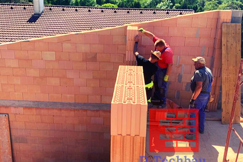 Stavba domu Hainburg, Kulc22 / Nízkoenergetický Rodinný dom v obci Hainburg an der Donau, Rakúsko - video Stavba domu Hainburg, Kulc22 / Nízkoenergetický Rodinný dom v obci Hainburg an der Donau, Rakúsko - video