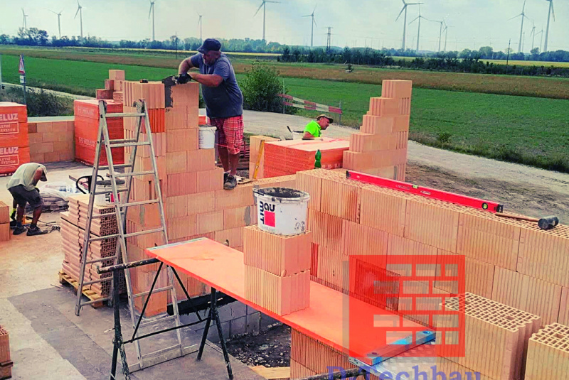 Stavba domu Pama, Lukn22, Rakúsko / Nízkoenergetický Rodinný dom v obci Pama, Rakúsko - video Stavba domu Pama, Lukn22, Rakúsko / Nízkoenergetický Rodinný dom v obci Pama, Rakúsko - video