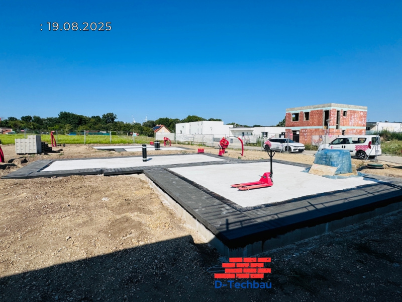 RD COR25 Dokončená základová doska projektov RD COR25 Dokončená základová doska projektov