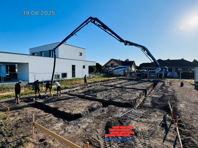 RD PIS25 Betonáž základových pásov RD PIS25 Betonáž základových pásov