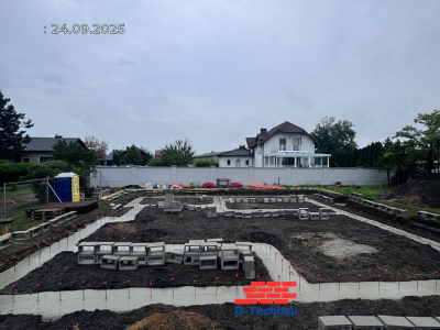 IVA25 Betonáž základových pásov IVA25 Betonáž základových pásov