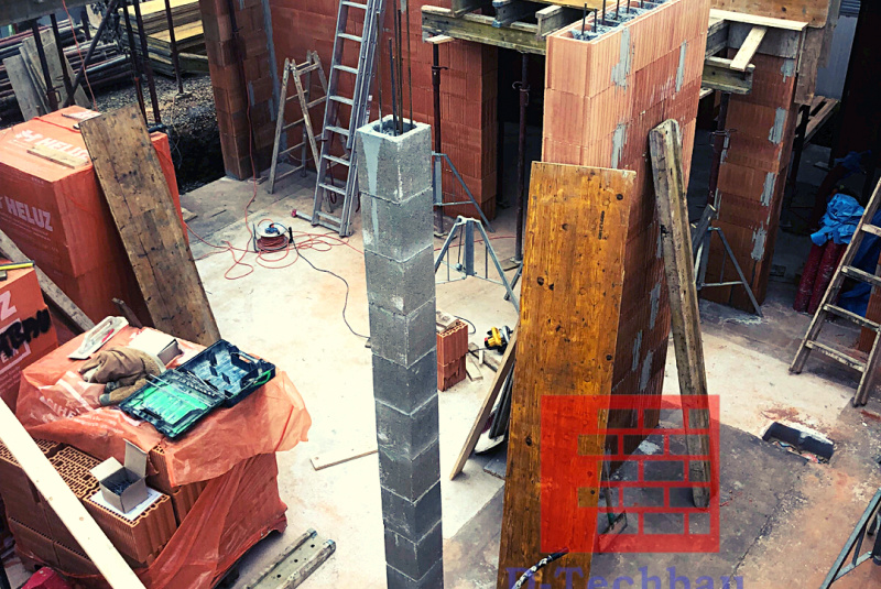 Stavba domu v Rakúsku - RD Davi21 Neudorf bei Parndorf - Časť vertikálnych statických konštrukcií Stavba domu v Rakúsku - RD Davi21 Neudorf bei Parndorf - Časť vertikálnych statických konštrukcií