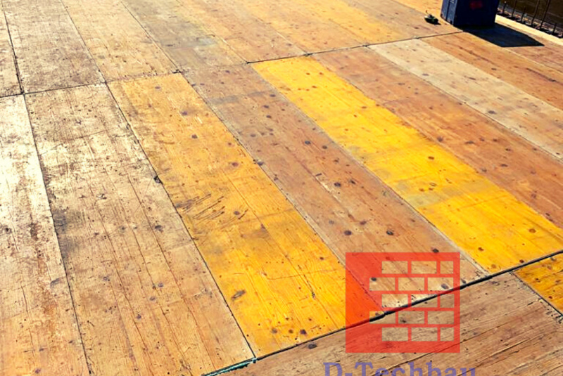 Stavba domu v Rakúsku - RD Davi21 Neudorf bei Parndorf - Debnenie stropnej dosky a vencov Stavba domu v Rakúsku - RD Davi21 Neudorf bei Parndorf - Debnenie stropnej dosky a vencov