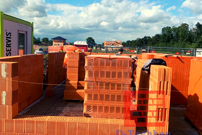 Stavba domu v Rakúsku - RD Davi21 Neudorf bei Parndorf - Murovanie keramickej tehly Stavba domu v Rakúsku - RD Davi21 Neudorf bei Parndorf - Murovanie keramickej tehly