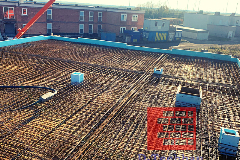 Stavba domu v Rakúsku - RD Davi21 Neudorf bei Parndorf - Výstuž stropnej dosky Stavba domu v Rakúsku - RD Davi21 Neudorf bei Parndorf - Výstuž stropnej dosky