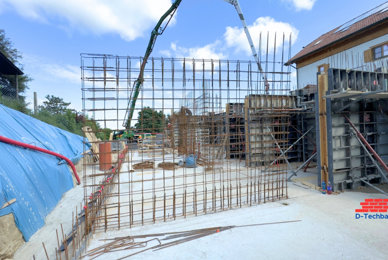 Stavebná firma Hainburg, Rakúsko RD MAS25 Betonáž nosných stien (foto 2)